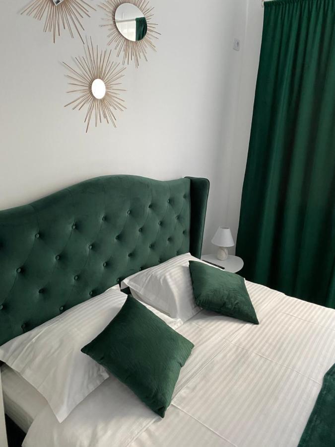 Royal Reed Apartments Năvodari Buitenkant foto