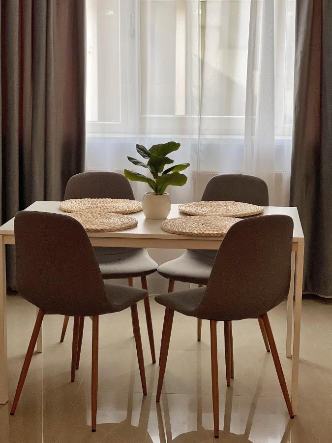 Royal Reed Apartments Năvodari Buitenkant foto